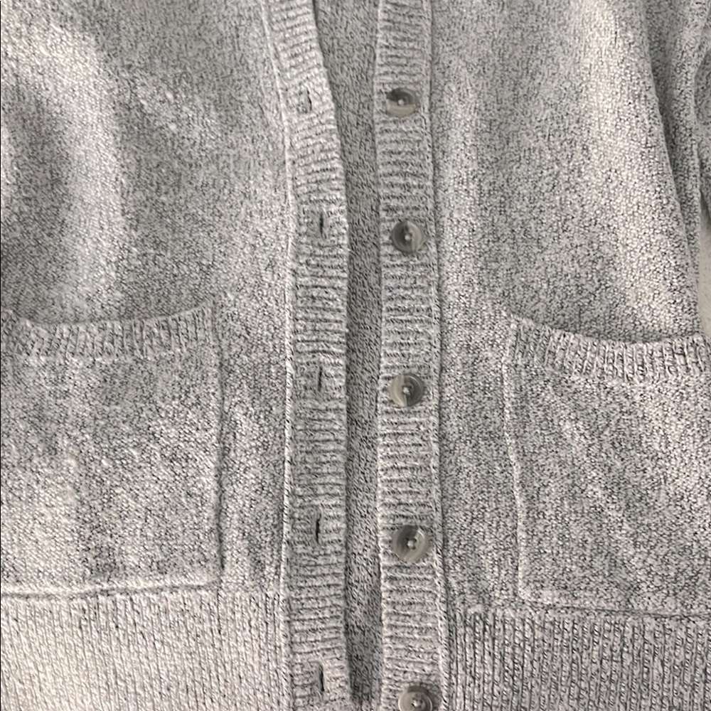 Abercrombie & Fitch Gray Cardigan Sweater ,botton down front with 2side pockets - Picture 6 of 6